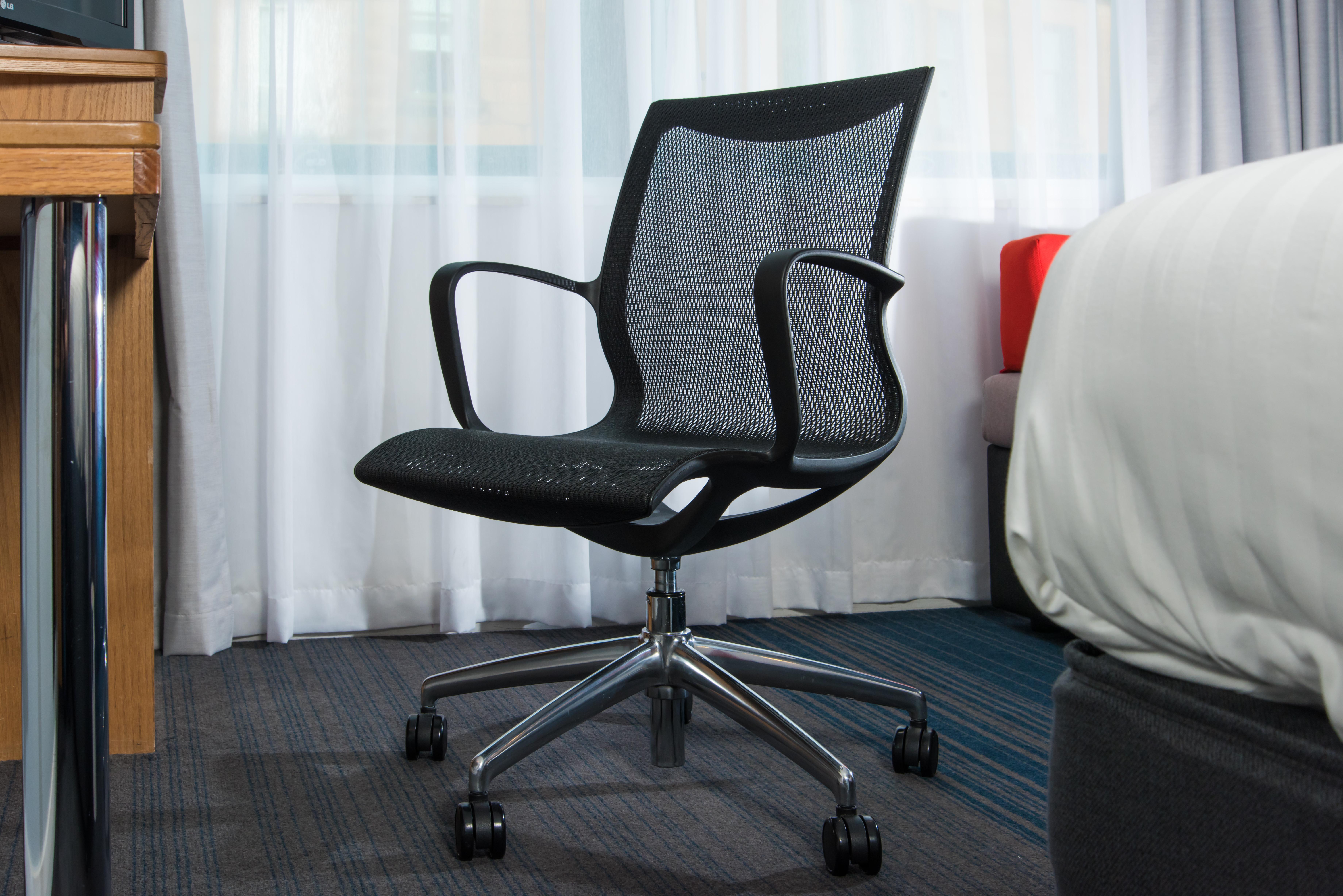 Holiday Inn Express Stirling By Ihg Экстерьер фото