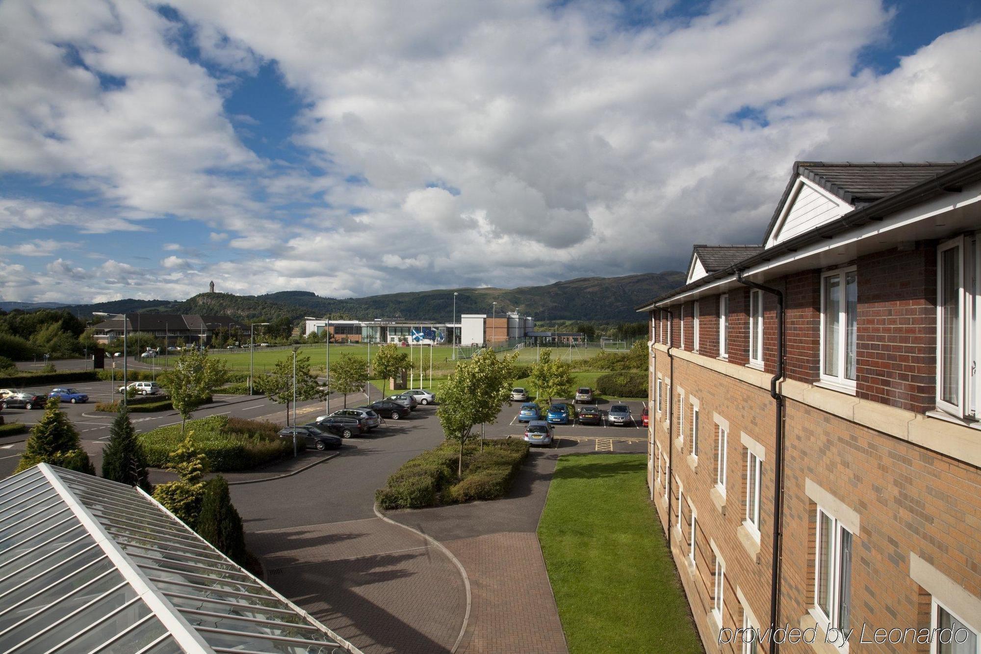 Holiday Inn Express Stirling By Ihg Экстерьер фото